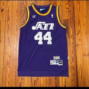 Utah Jazz “Pistol” Pete Maravich Jersey